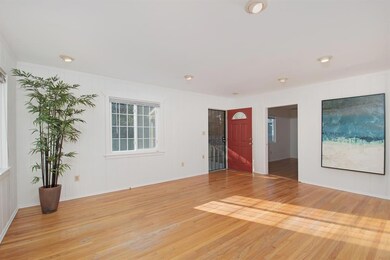 851 Opal St, San Diego, CA 92109 - photo 5