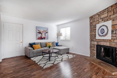 4371 S Andes Way unit 102, Aurora, CO 80015 - photo 2