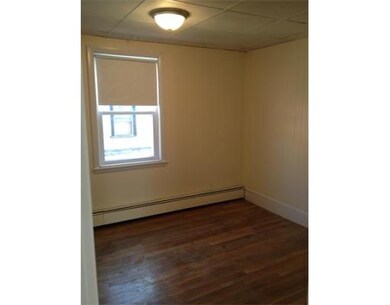 137 Willow St unit 2, Cambridge, MA 02141 - photo 4