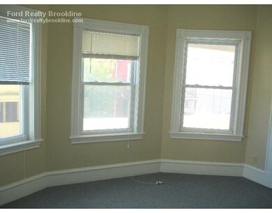 48 Cutler St unit 2, Winthrop, MA 02152 - photo 5