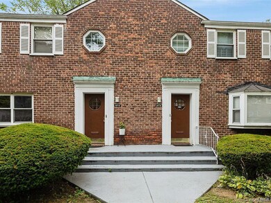 234-03 133rd Ave unit Lower, Rosedale, NY 11422 - photo 3