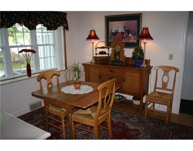 Dining Area. dining area