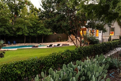 7161 Greentree Ln, Dallas, TX 75214 - photo 3