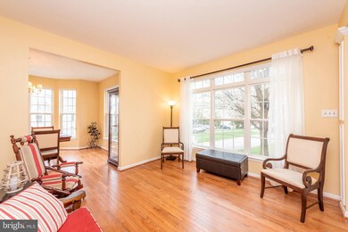 6684 Dasher Ct, Columbia, MD 21045 - photo 5