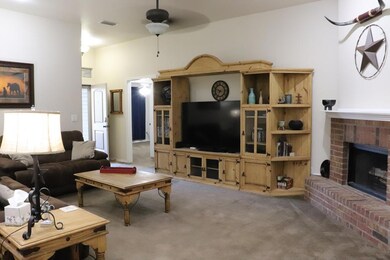 9309 Hawthorne Ct, Odessa, TX 79765 - photo 2