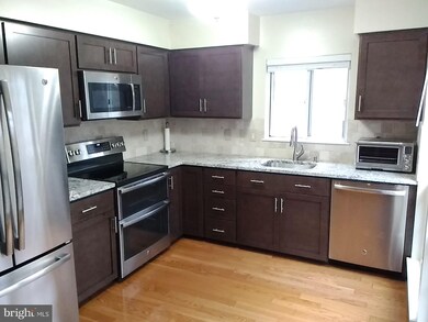 1649 Nordic Hill Cir, Silver Spring, MD 20906 - photo 3