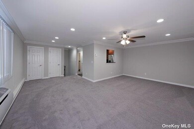 1 Brookwood Dr unit 2104B, Coram, NY 11727 - photo 5