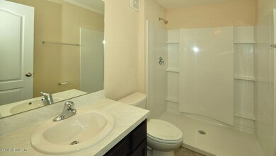 106Ventura_OwnersBath