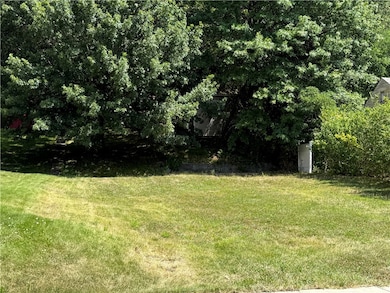 108 Greydon Ave, Mc Kees Rocks, PA 15136 - photo 4