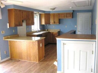 123 Henshaw St, Leicester, MA 01524 - photo 6