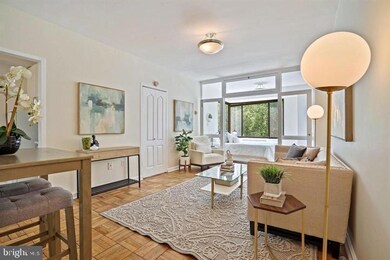 General Scott Apartments unit 313, Washington, DC 20036 - photo 5