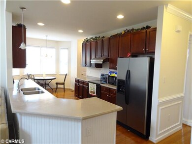Kitchen - Corian Tops, Eatin area, Recessed Lighti