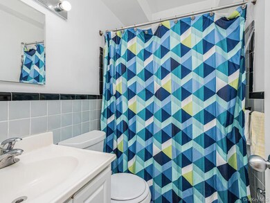 5500 Fieldston Rd unit 5AA, Bronx, NY 10471 - photo 7