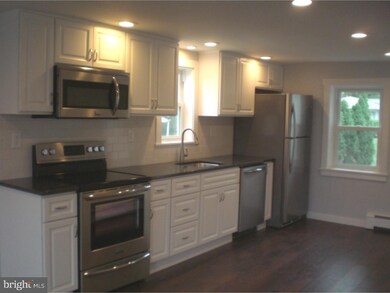 437 N Reading Ave, West Reading, PA 19611 - photo 2