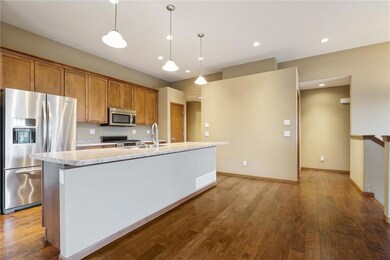 3224 Riviera Ct SW unit B, Cedar Rapids, IA 52404 - photo 6