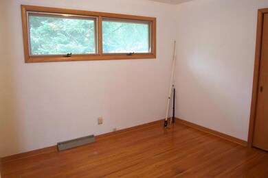 Full main floor bath with new vinyl flooring and b