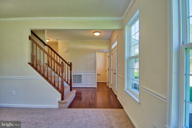 7367 Tottenham Dr, White Plains, MD 20695 - photo 3