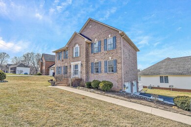 Front Right--1343 Millers Landing Cir