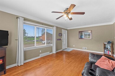 6304 W Main St, Maryville, IL 62062 - photo 4