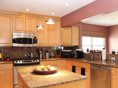 6 Watchtower Ln, Old Greenwich, CT 06870 - photo 5