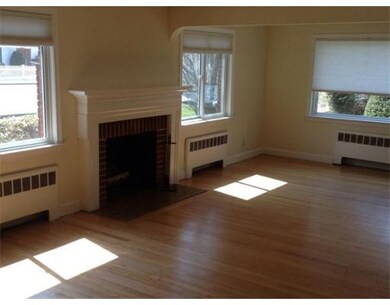 115 Grove St unit 1, Chestnut Hill, MA 02467 - photo 6