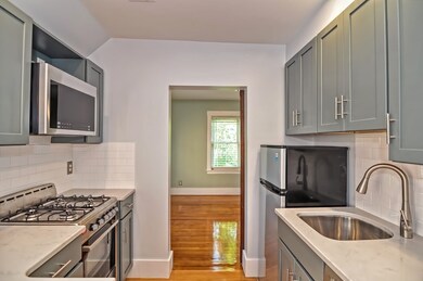 67 Bonair St unit 3, Somerville, MA 02145 - photo 5