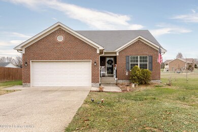 120 Gentry Ln, Mount Washington, KY 40047 - photo 2