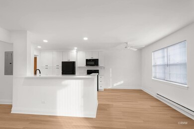 224 S Rush St unit 3A, Itasca, IL 60143 - photo 6