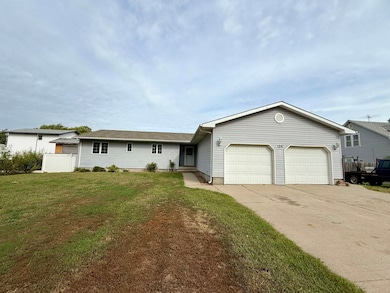 106 E 3rd St, Alda, NE 68810 - photo 3