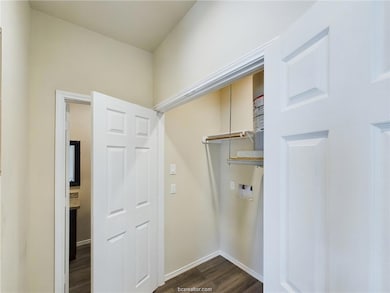 2910 Town Square Ave unit 2608, Bryan, TX 77802 - photo 5