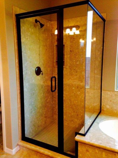 Master Bath Spacious Shower