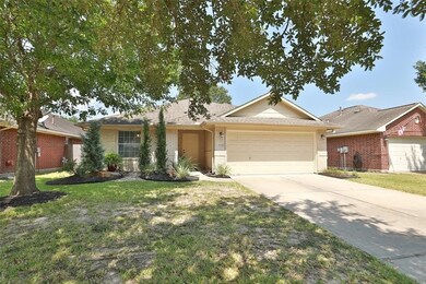 2607 Camden Park Dr, Conroe, TX 77385 - photo 2