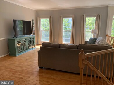 6706 Ordsall St, Alexandria, VA 22315 - photo 2