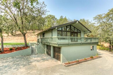 570 Grandview Ave, Grants Pass, OR 97527 - photo 3