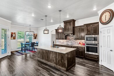 101 Ash Ln, Weatherford, TX 76085 - photo 4