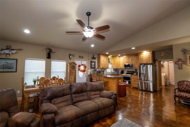 4045 County Road 659a, Brazoria, TX 77422 - photo 6