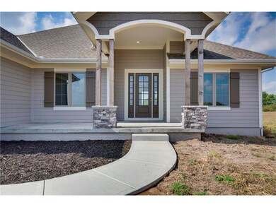 23454 Long St, Bucyrus, KS 66013 - photo 3