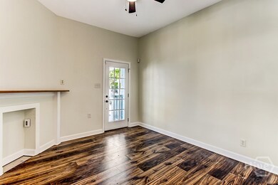 307 W Henry St unit A, Savannah, GA 31401 - photo 4