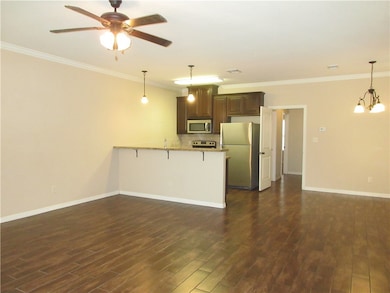 405 Ash St unit CS, College Station, TX 77840 - photo 2