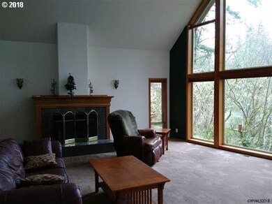 130 River View St, Gates, OR 97346 - photo 4