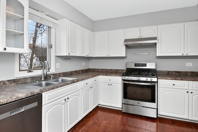 unlisted-address, Lemont, IL 60439 - photo 6