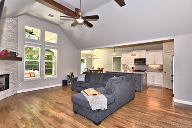 10423 S 233rd East Place, Broken Arrow, OK 74014 - photo 5