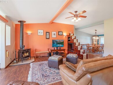 433 Hosanna Rd, Sutherlin, OR 97479 - photo 4