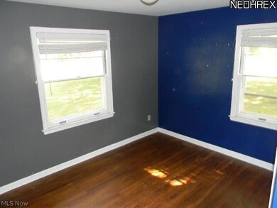 2584 E 38th St, Lorain, OH 44055 - photo 6