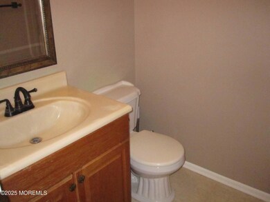 202 Goldmine Ln, Old Bridge, NJ 08857 - photo 4