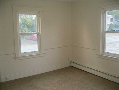 189 Randall St unit 1, Cranston, RI 02920 - photo 4