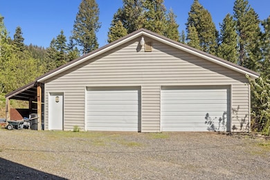 Oversized Garage/Shop