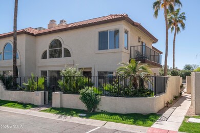 Spacious Townhouse, 1435 SF