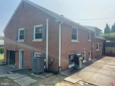 1106 Richmond Rd, Lancaster, PA 17603 - photo 4