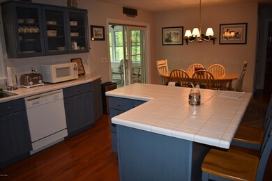 127 Broadmoor Dr, Hawley, PA 18428 - photo 7